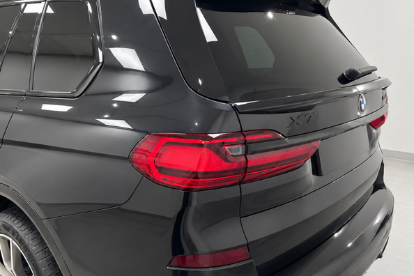 BMW X7 G07 2019–2022: установка обвеса Paradigm Black Knight V2 на M-Sport — наши работы